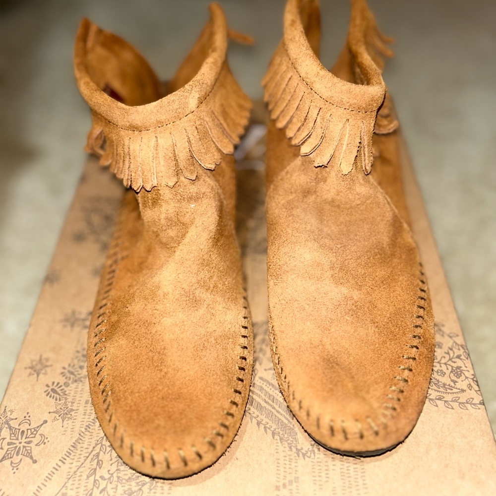 Minnetonka booties
